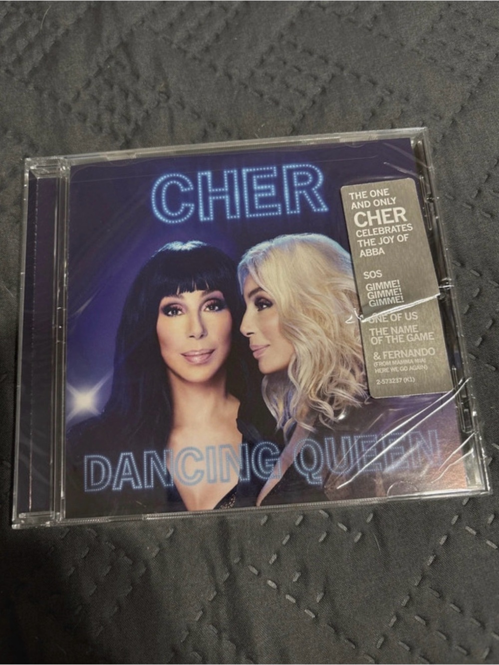 Cher - Dancing Queen (Blue Cover) CD